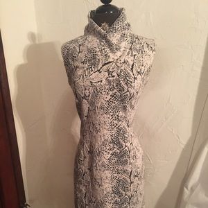 CK SLEEVELESS ANIMAL PRINT DRESS BOSS BABE!